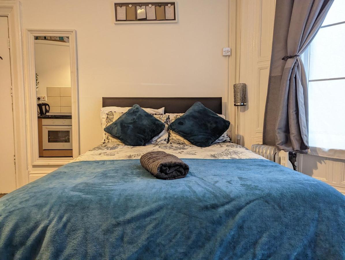 1 Bedroom Studio In A Supurb Area Of Кардіфф Екстер'єр фото