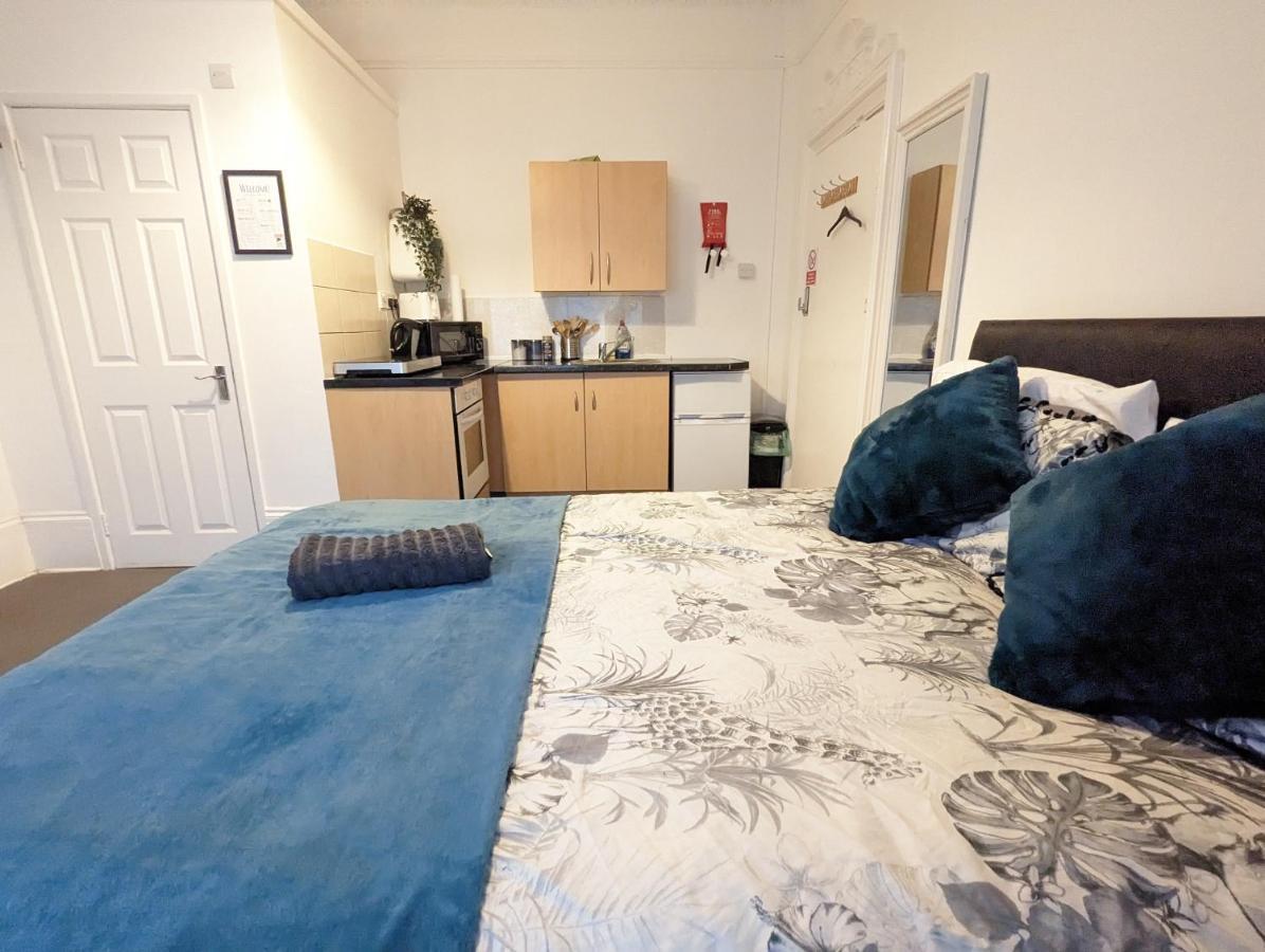 1 Bedroom Studio In A Supurb Area Of Кардіфф Екстер'єр фото