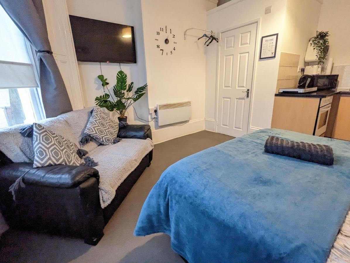 1 Bedroom Studio In A Supurb Area Of Кардіфф Екстер'єр фото